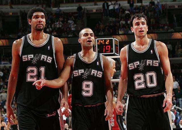 边锋拉宽 边锋拉宽