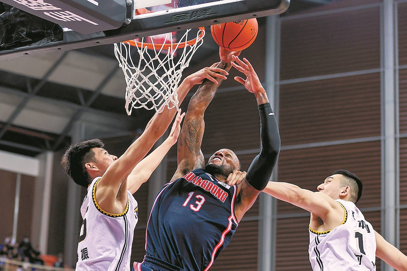 轻微接触直 轻微接触直